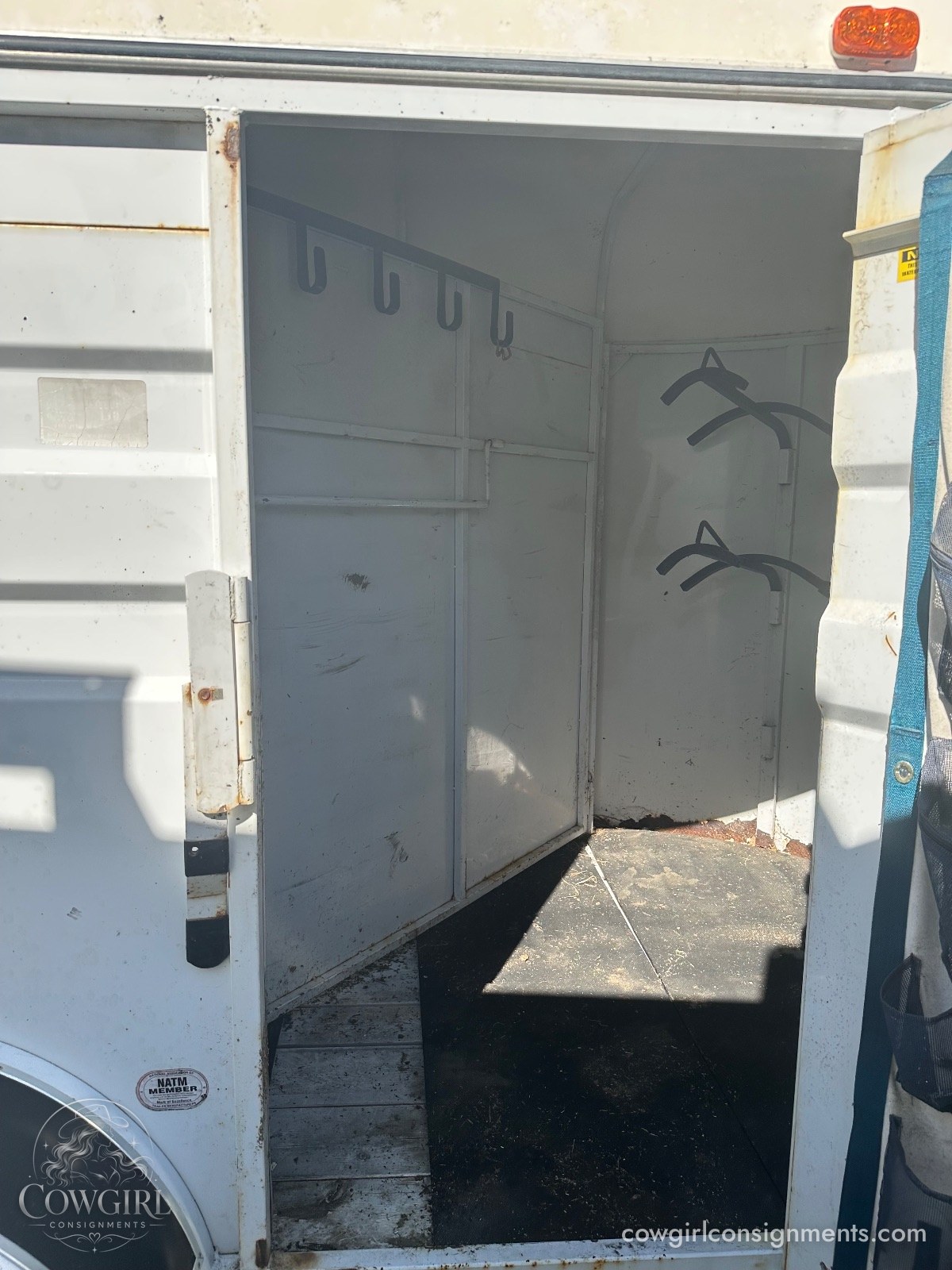 Apache 2-Horse Bumper Pull Trailer, photo 4