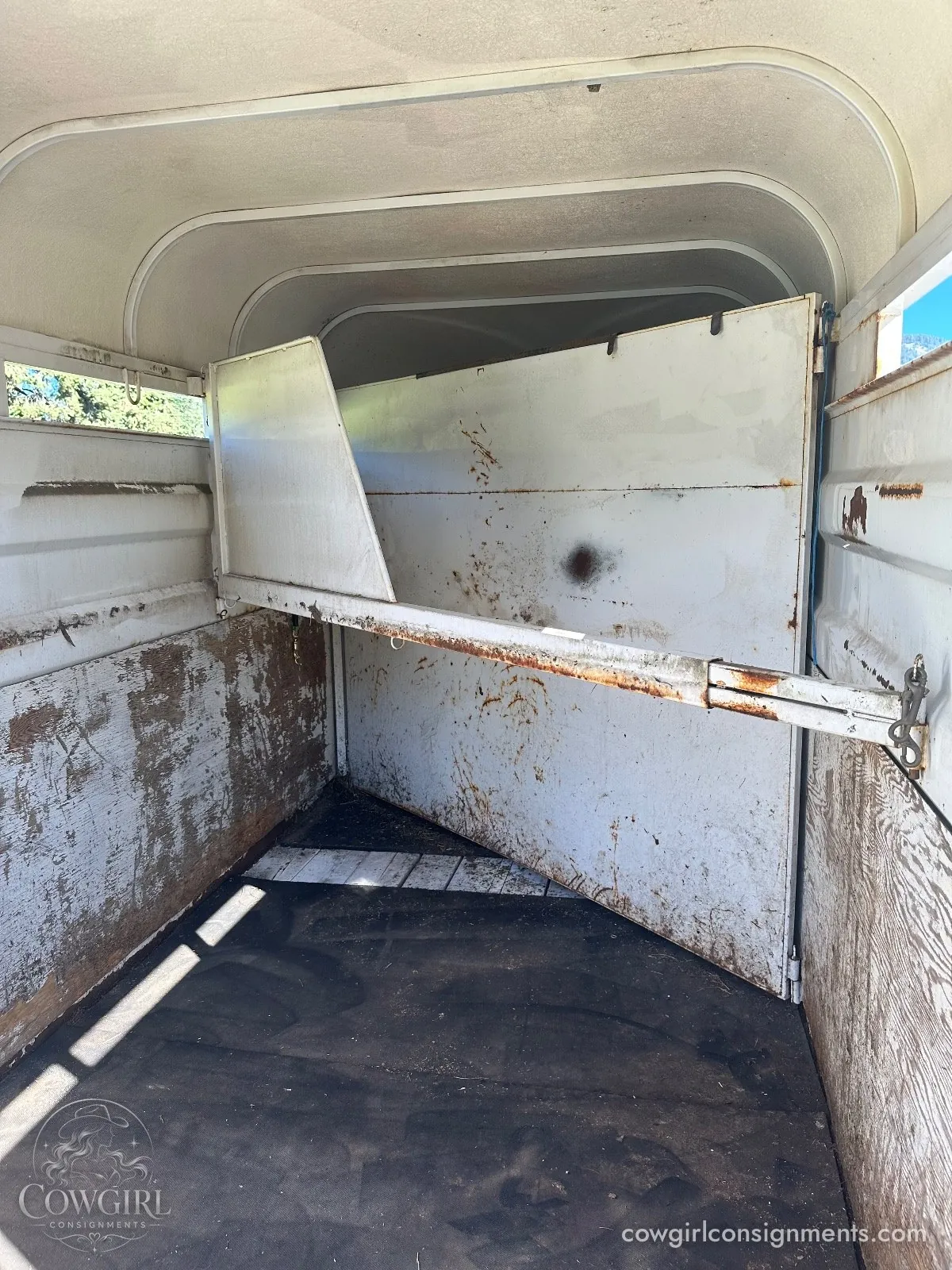 Apache 2-Horse Bumper Pull Trailer, photo 6