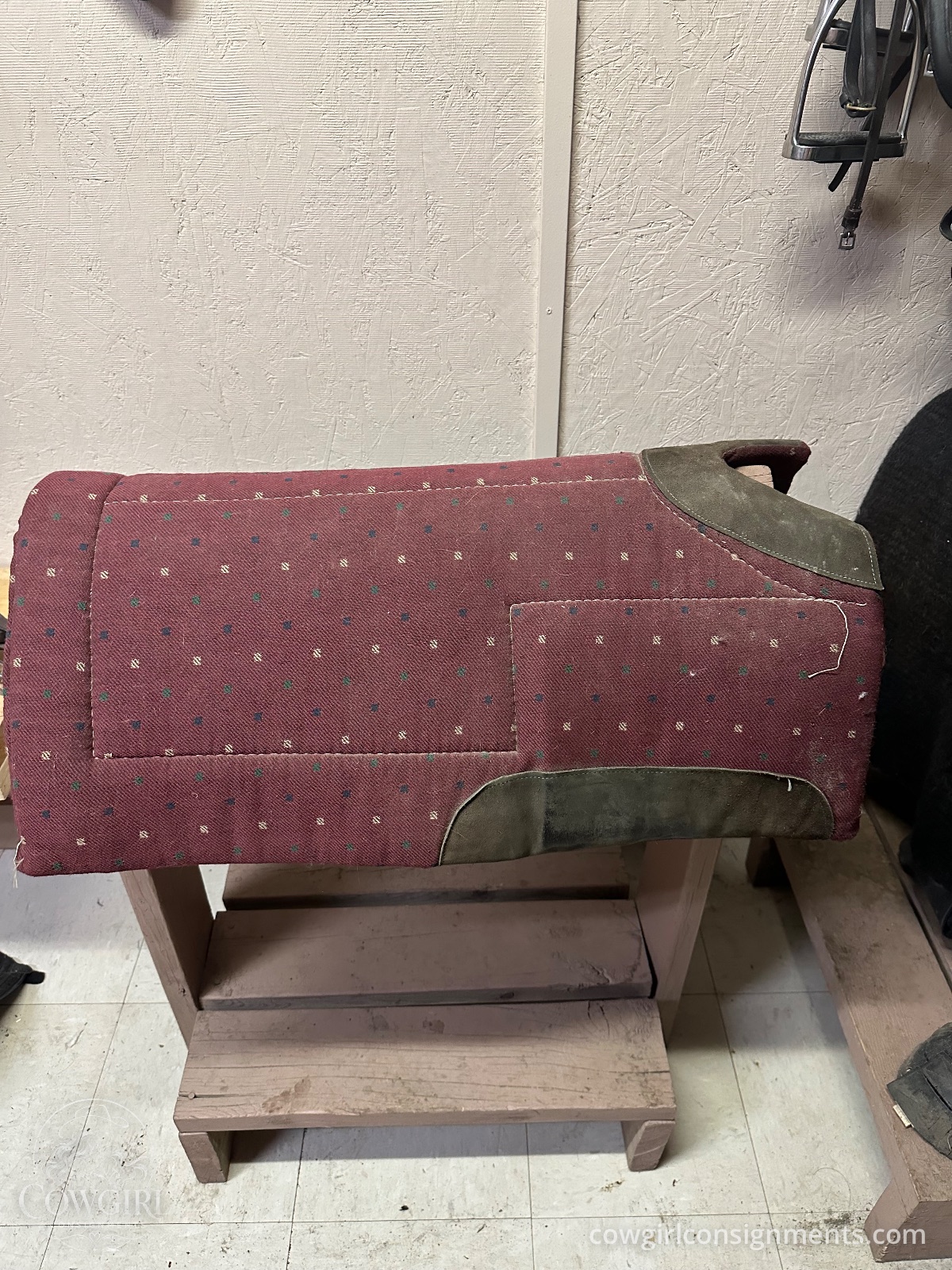 Contoured Western Saddle Pad
