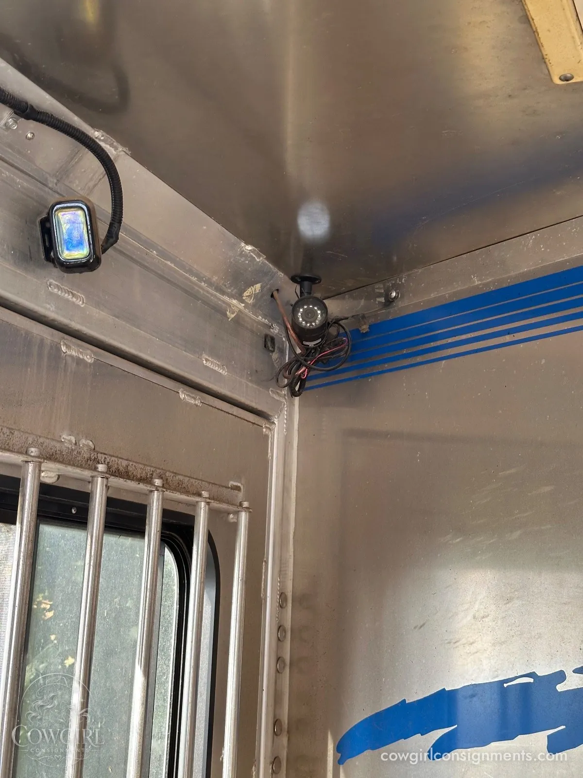 Custom, One Of A Kind, Extra-Tall Aluminum 3-Horse Trailer, photo 12