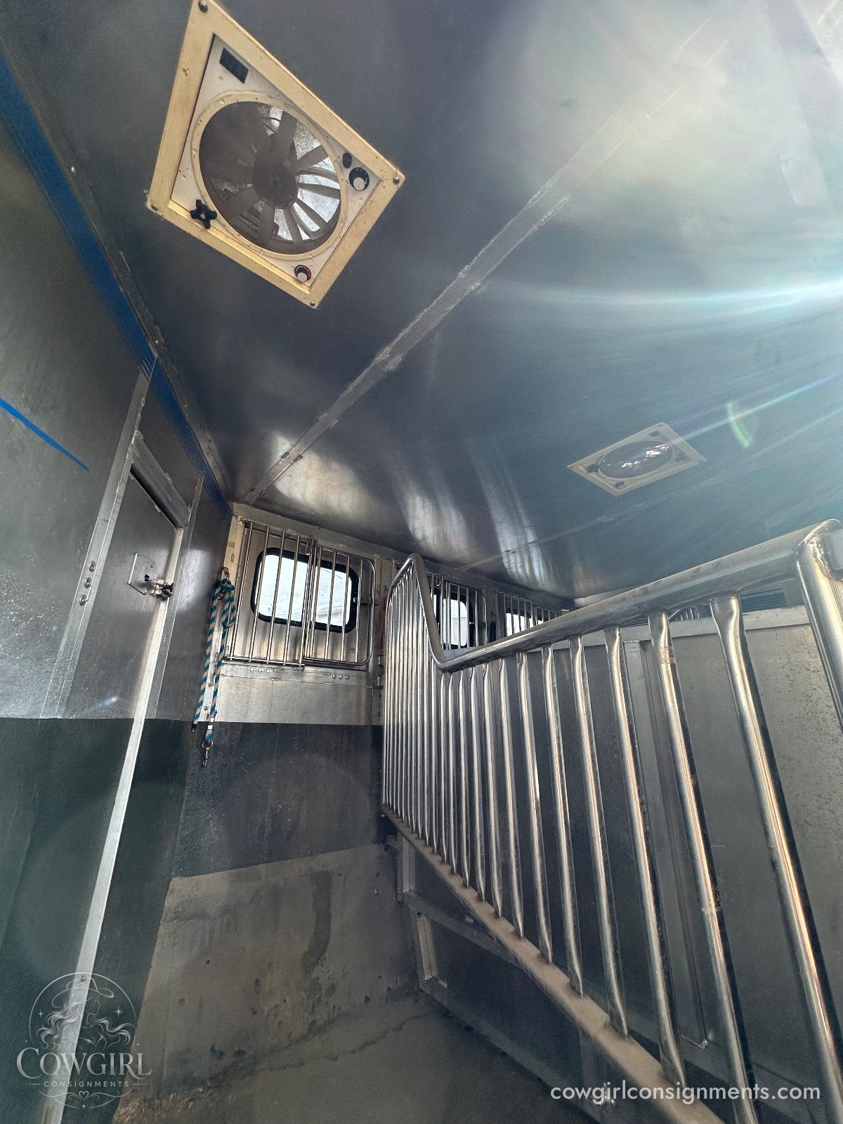Custom, One Of A Kind, Extra-Tall Aluminum 3-Horse Trailer, photo 18