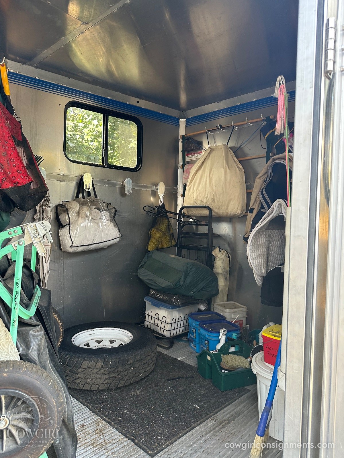 Custom, One Of A Kind, Extra-Tall Aluminum 3-Horse Trailer, photo 5