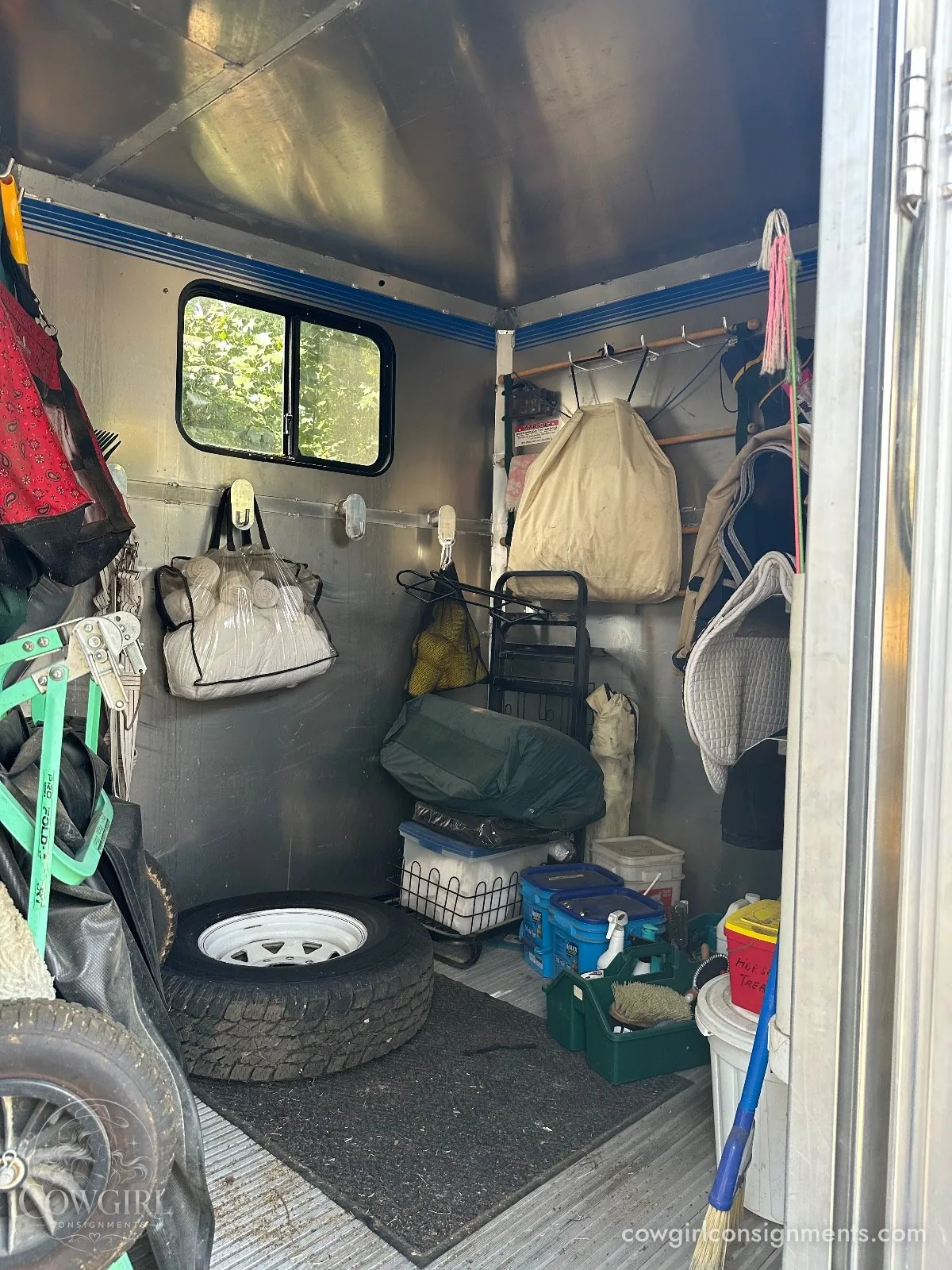 Custom, One Of A Kind, Extra-Tall Aluminum 3-Horse Trailer, photo 5
