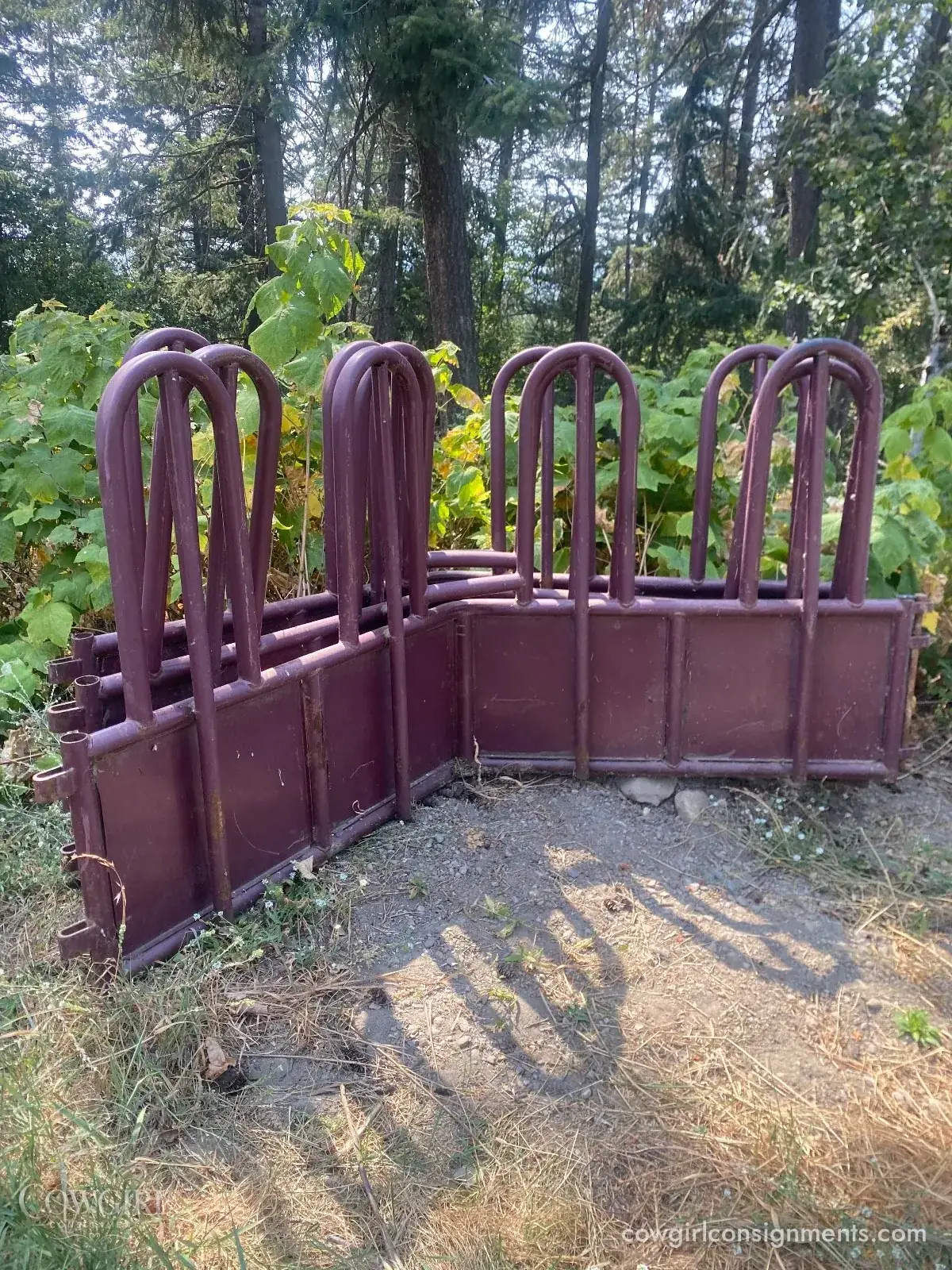 Tombstone Round Bale Feeder, photo 2