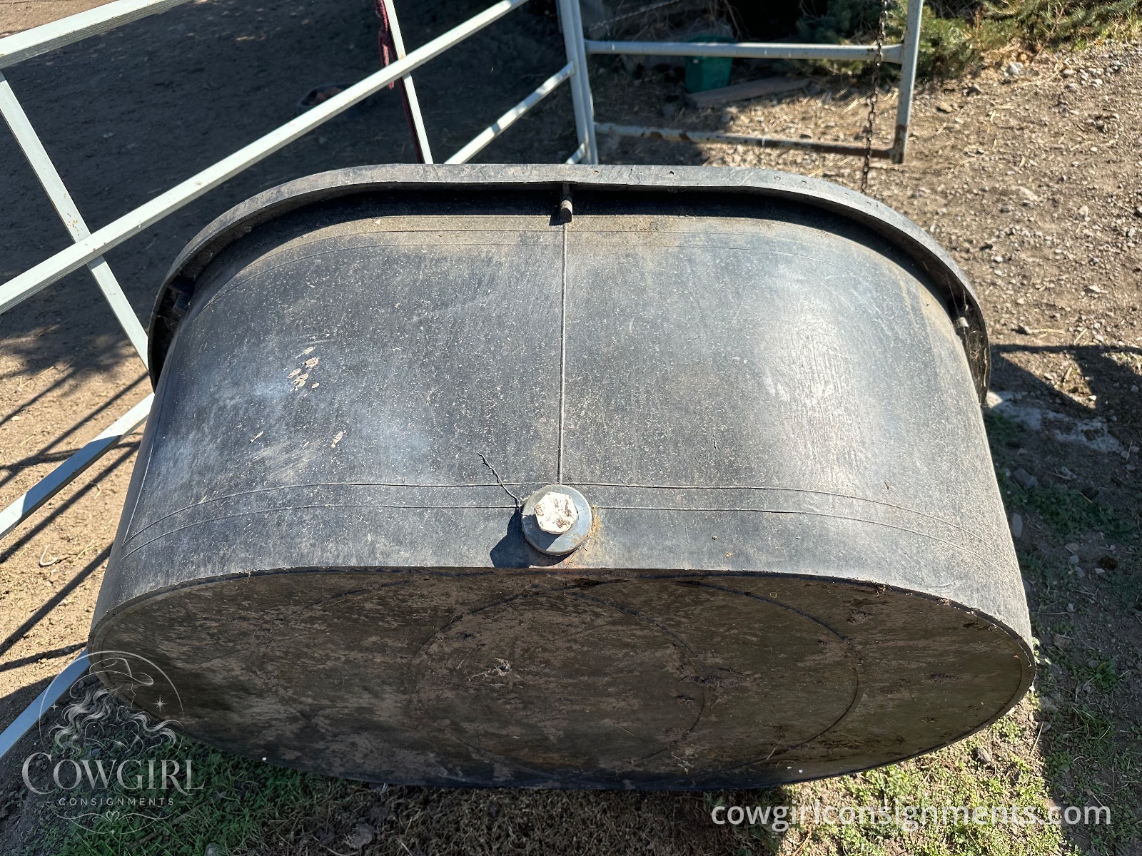 Tuff Stuff 140 Gallon Stock Tank, photo 2